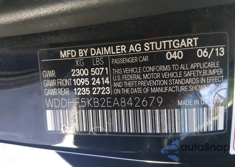 2014 Mercedes-Benz E 350 z USA, uszkodzony, nr VIN WDDHF5KB2EA842679